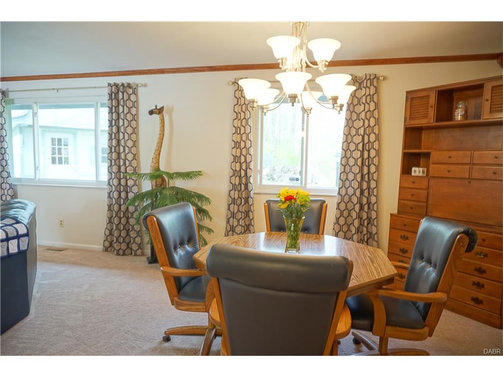 1399 Ambridge Rd, Dayton, OH 45459 photo 23