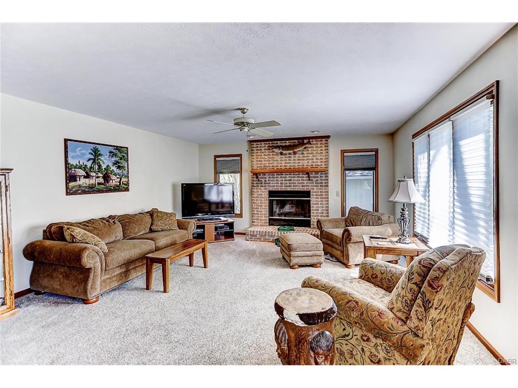 877 Wind Forest Dr, Springboro, OH 45066 photo 14