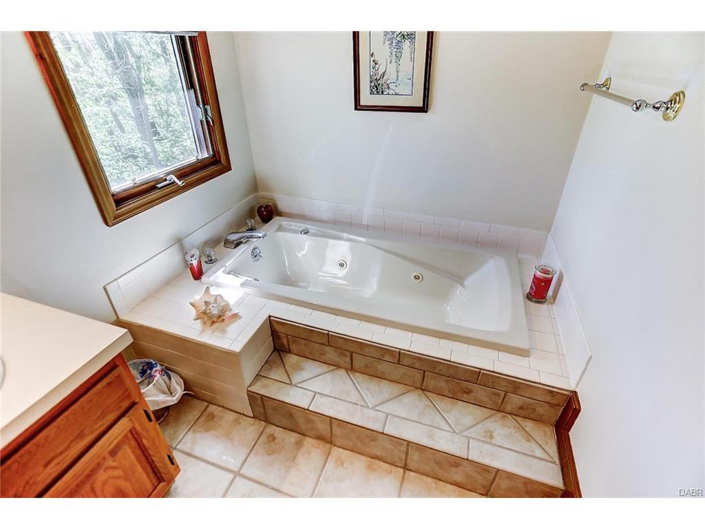 877 Wind Forest Dr, Springboro, OH 45066 photo 22