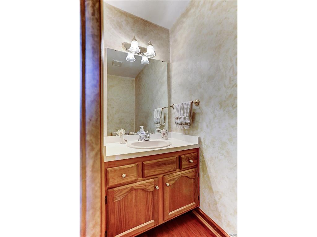 877 Wind Forest Dr, Springboro, OH 45066 photo 16