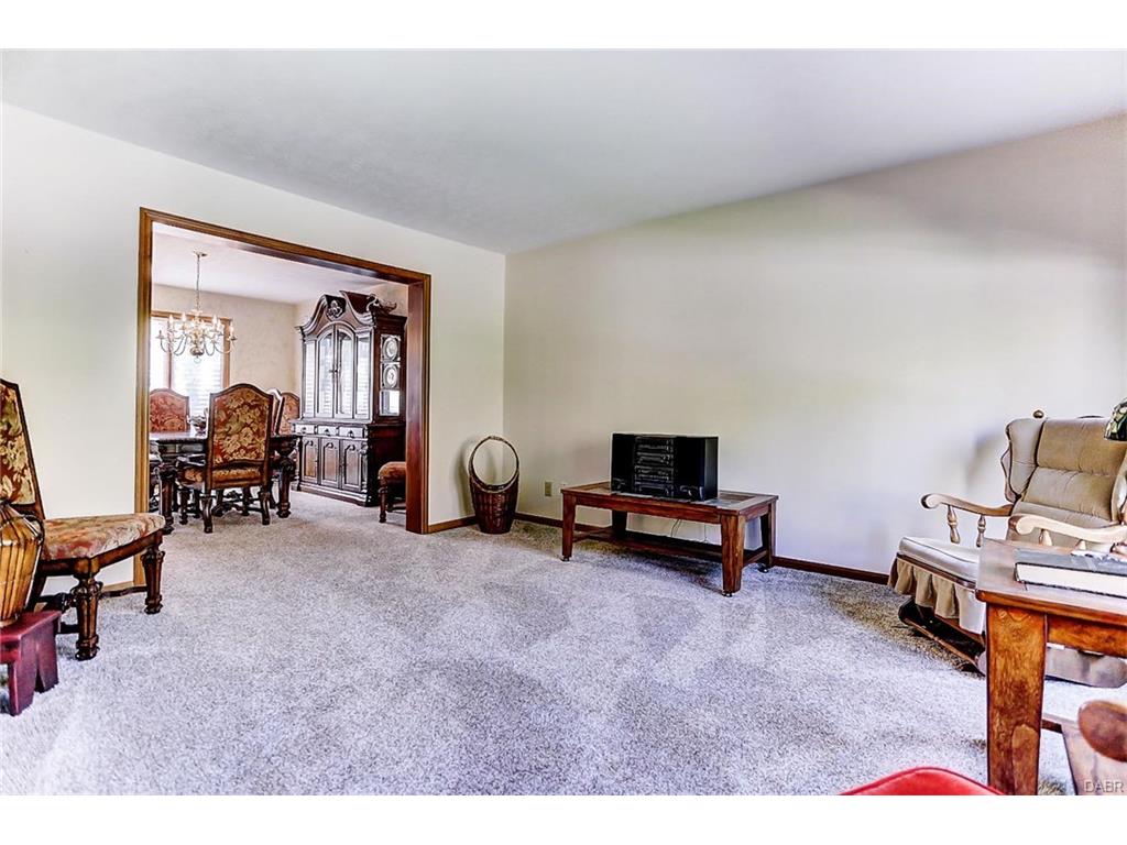 877 Wind Forest Dr, Springboro, OH 45066 photo 6