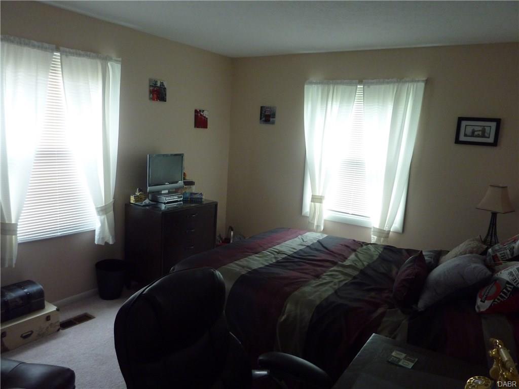 7217 Mountain Trl, Dayton, OH 45459 photo 17