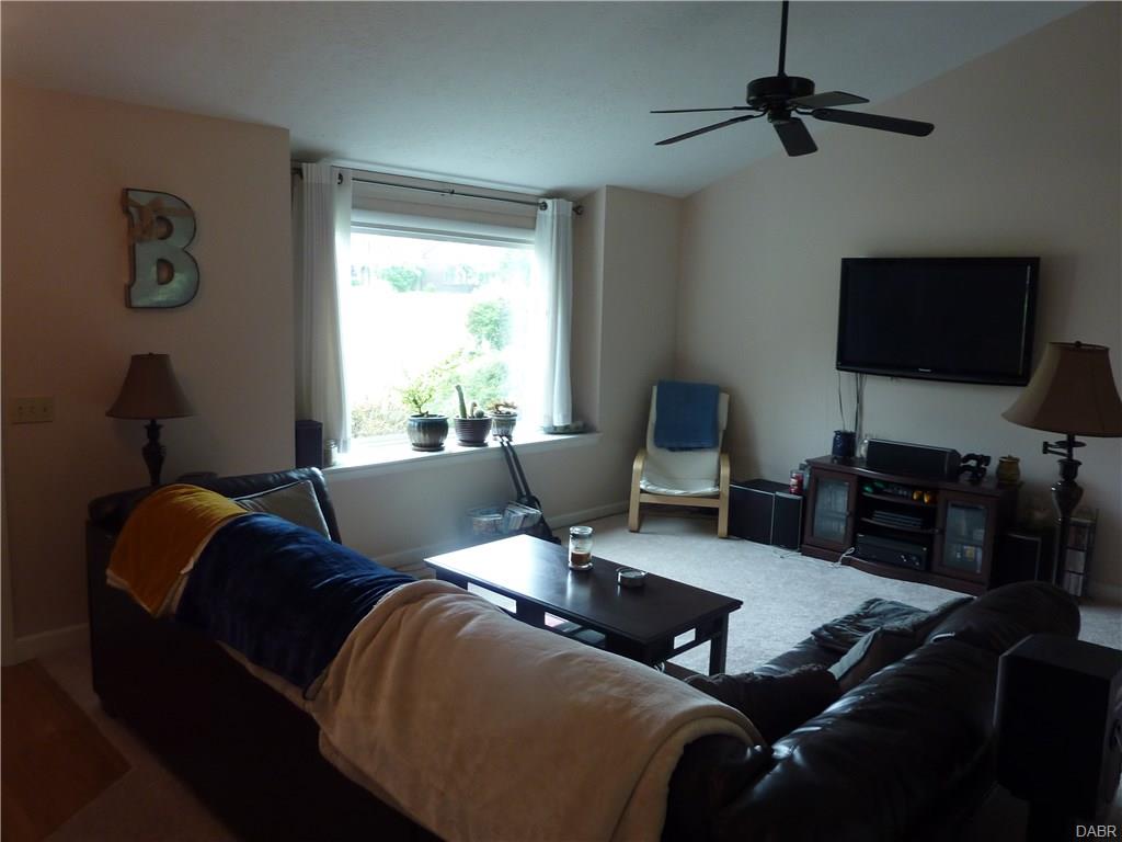 7217 Mountain Trl, Dayton, OH 45459 photo 5