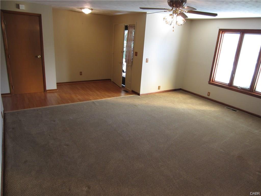 5934 Overbrooke Rd, Centerville, OH 45440 photo 8