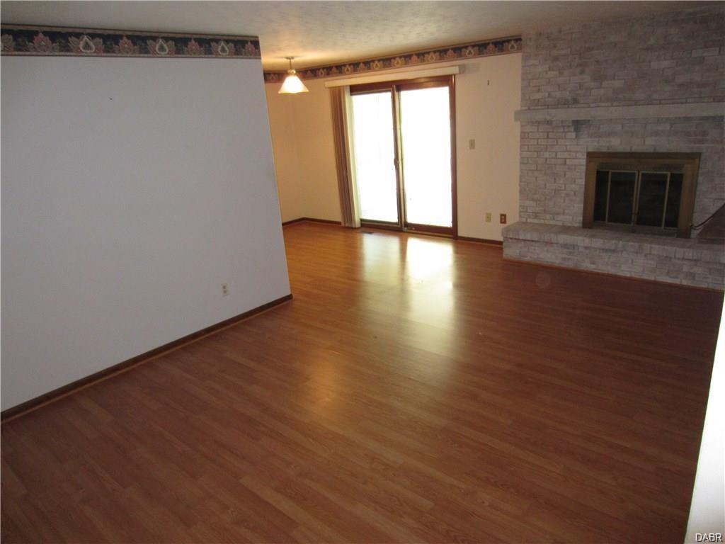 5934 Overbrooke Rd, Centerville, OH 45440 photo 9