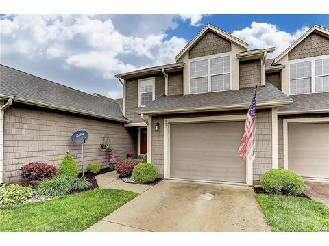 813 Cobblestone Dr, Troy, OH 45373 photo 2