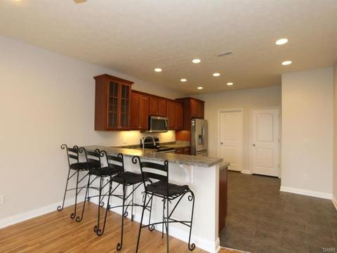 641 Mackenzie Ct, Dayton, OH 45458 photo 11