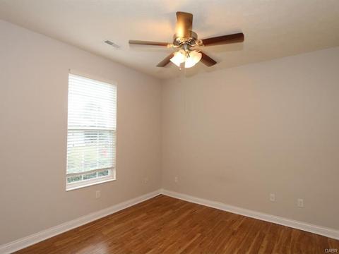641 Mackenzie Ct, Dayton, OH 45458 photo 16
