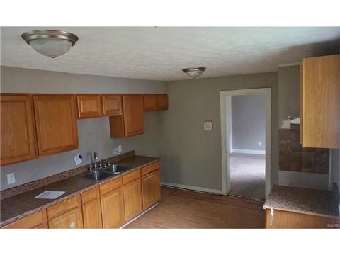2209 Rustic Rd, Dayton, OH 45405 photo 8