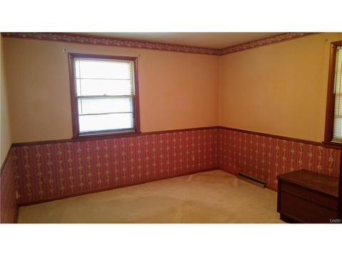 131 E Bryant Ave, Franklin, OH 45005 photo 13