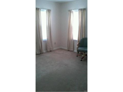 1020 Croyden Dr, Dayton, OH 45420 photo 7