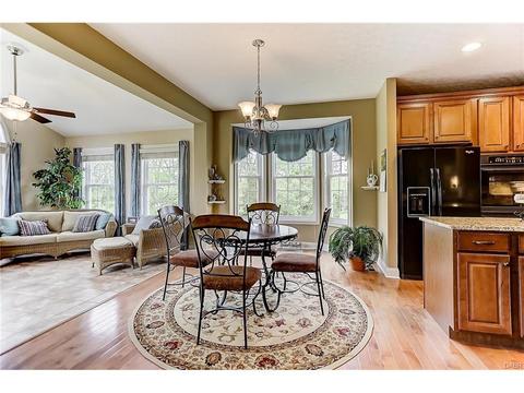 10916 Cobble Brook Dr, Dayton, OH 45458 photo 18