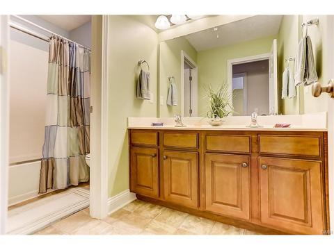 10916 Cobble Brook Dr, Dayton, OH 45458 photo 32