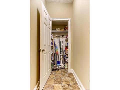 10916 Cobble Brook Dr, Dayton, OH 45458 photo 23