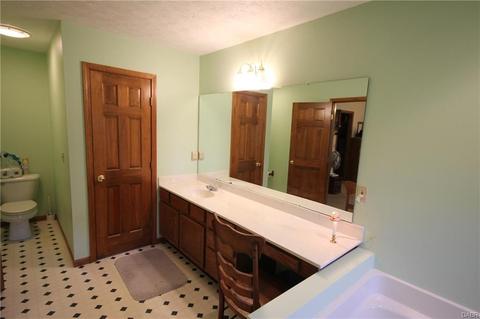 3854 Malaga Cir, Springfield, OH 45502 photo 18