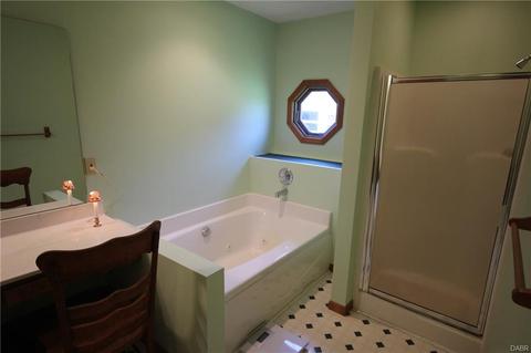 3854 Malaga Cir, Springfield, OH 45502 photo 19