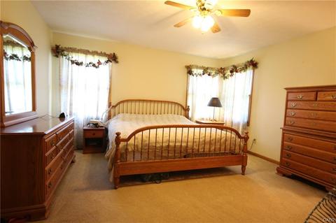 3854 Malaga Cir, Springfield, OH 45502 photo 16
