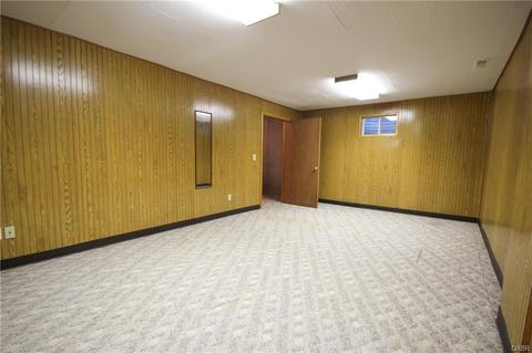 3854 Malaga Cir, Springfield, OH 45502 photo 24