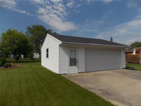 6554 Pine Ridge Ave, Enon Vlg, OH 45323 photo 17
