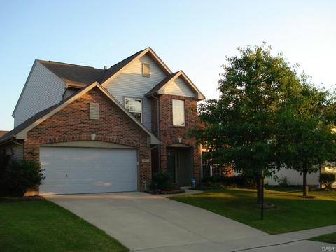 1126 Mistygate Dr, Fairborn, OH 45324 photo 1