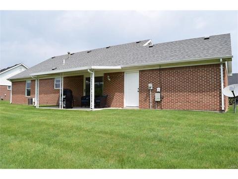 1217 Pheasant Run, Springfield, OH 45503 photo 2