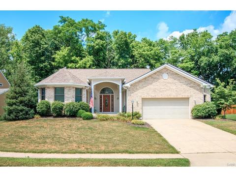 1774 Sandy Ct, Springboro, OH 45066 photo 2