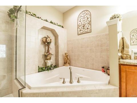 1774 Sandy Ct, Springboro, OH 45066 photo 22