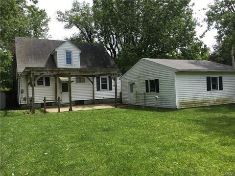 104 Middle St, Medway, OH 45341 photo 5