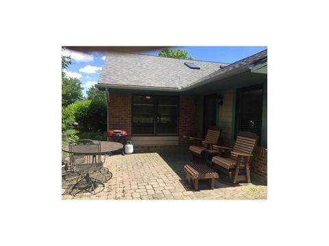 1942 Wedgewood Cir, Springfield, OH 45503 photo 11