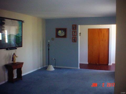 15 Davis Ave, Enon Vlg, OH 45323 photo 10