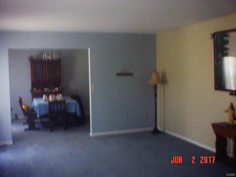 15 Davis Ave, Enon Vlg, OH 45323 photo 11