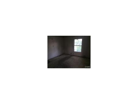 2015 Stapleton Ct, Dayton, OH 45404 photo 6