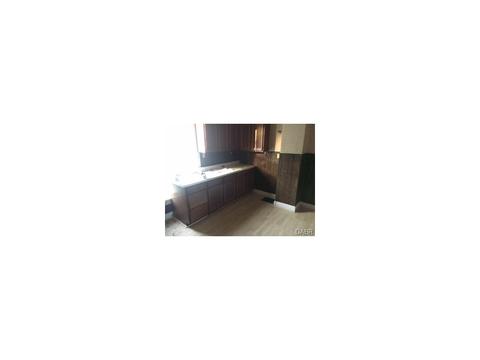 2015 Stapleton Ct, Dayton, OH 45404 photo 3