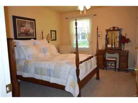 476 Ridgeview S, Springfield, OH 45504 photo 10
