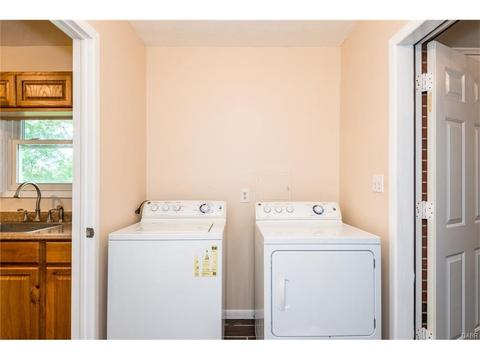 3013 E Dorothy Ln, Dayton, OH 45420 photo 15