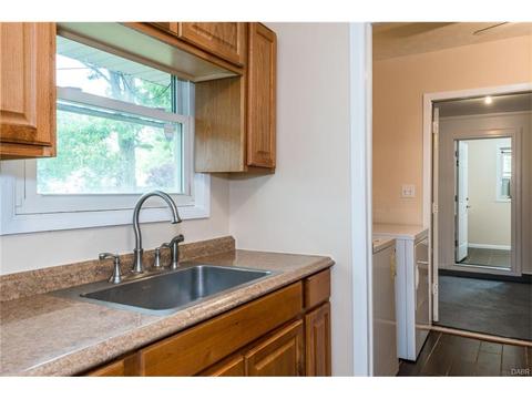 3013 E Dorothy Ln, Dayton, OH 45420 photo 14