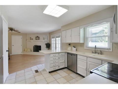 9903 Redbarn Trl, Dayton, OH 45458 photo 8