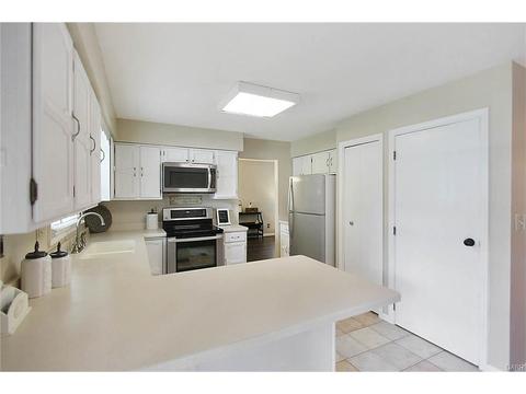 9903 Redbarn Trl, Dayton, OH 45458 photo 13