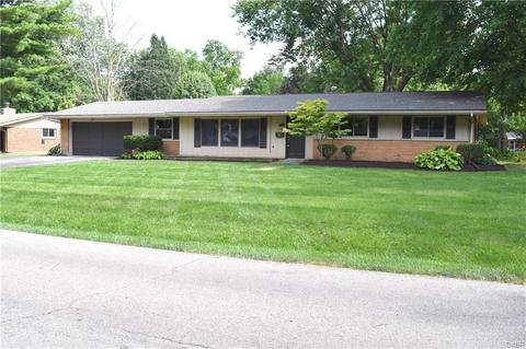 4165 Eckworth Dr, Bellbrook, OH 45305 photo 1