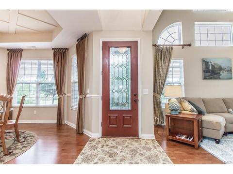 721 Mackenzie Ct, Dayton, OH 45458 photo 3