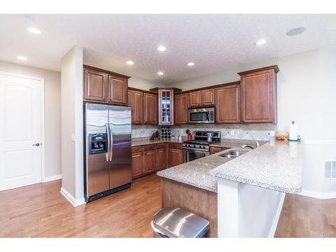 721 Mackenzie Ct, Dayton, OH 45458 photo 14