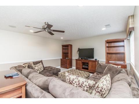 721 Mackenzie Ct, Dayton, OH 45458 photo 34
