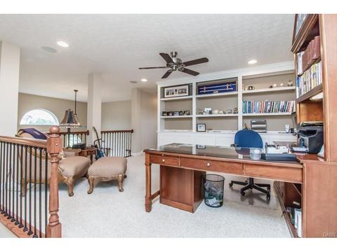 721 Mackenzie Ct, Dayton, OH 45458 photo 27