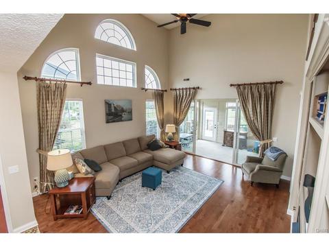 721 Mackenzie Ct, Dayton, OH 45458 photo 10