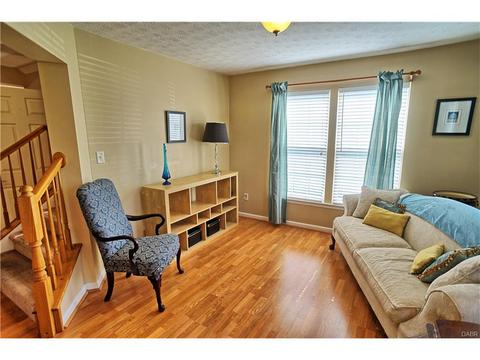 50 Kitty Hawk Dr, Springboro, OH 45066 photo 4