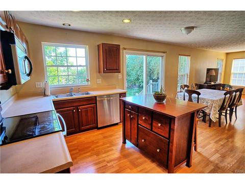 50 Kitty Hawk Dr, Springboro, OH 45066 photo 14