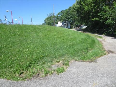 815 E 2nd St, Franklin, OH 45005 photo 1