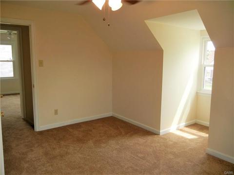 2143 E Bataan Dr, Dayton, OH 45420 photo 24
