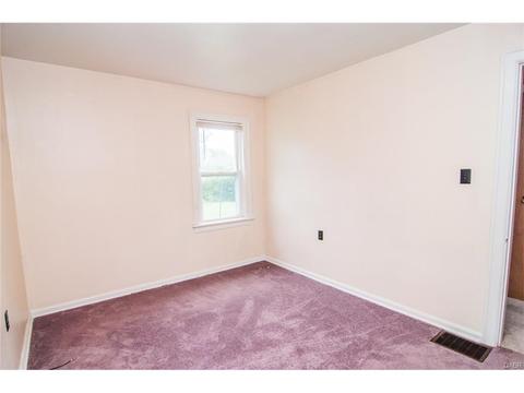 402 E South St, Gratis, OH 45330 photo 15