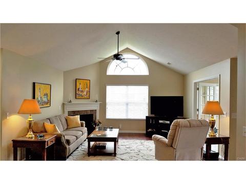 233 Abbey Dr, Springboro, OH 45066 photo 3